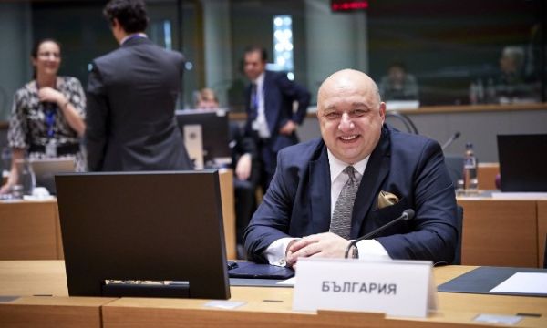 Кралев: България ще кандидатства и за Евро 2032